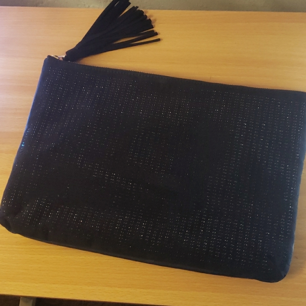 BLACK Deux Lux Oversize Clutch